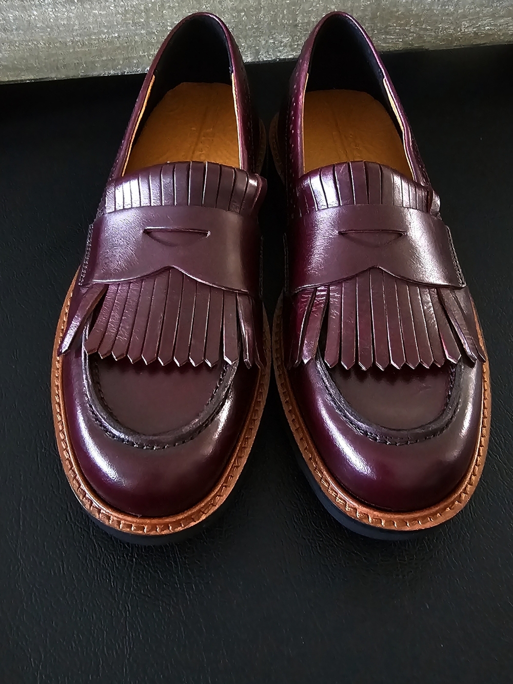 Ecco Womens Burgundy Red Fringe Leather Preppy Loafers Shoes Size 6 (37)